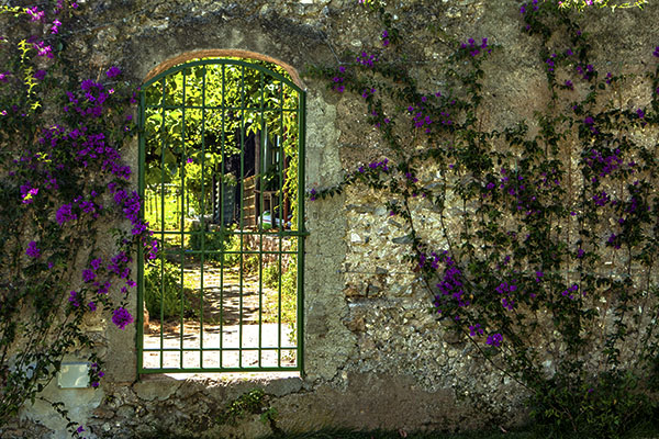 gated garden